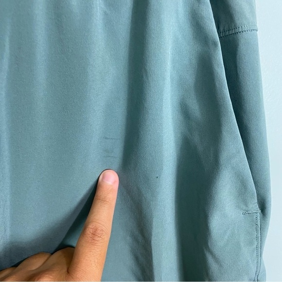 Lululemon THE Short Green Peloton Lined 9” M7AL9S Sz L - Picture 2 of 8